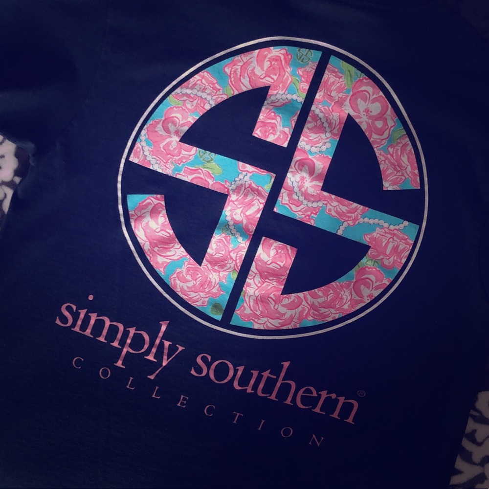 Simply Southern Tshirt Top Flowers Medium 🌺🌸🌼